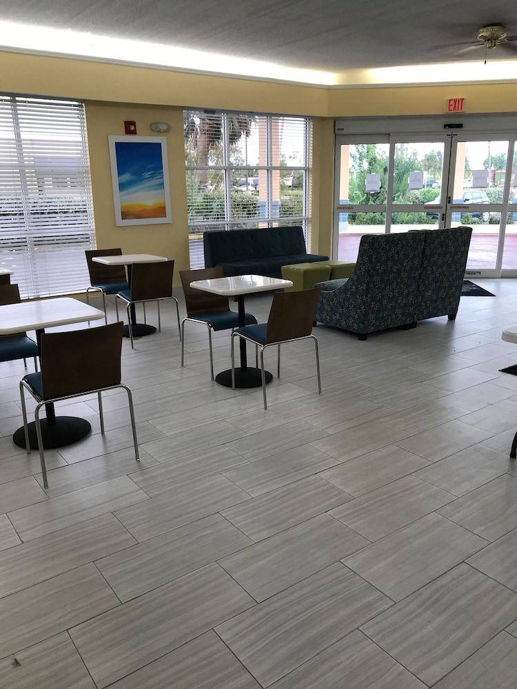 Days Inn By Wyndham Panama City Zewnętrze zdjęcie